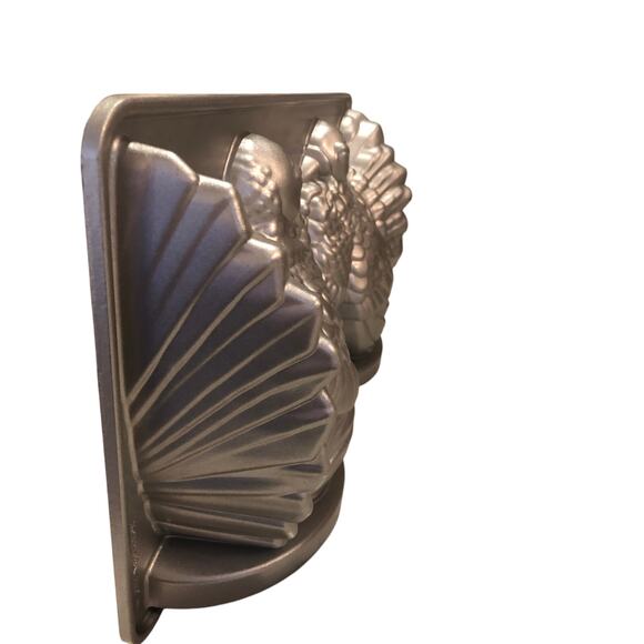 Nordiac Ware USA Turkey Cake Pan Mold Silver Heavy Aluminum Nonstick 15x9x3 - Picture 3 of 5